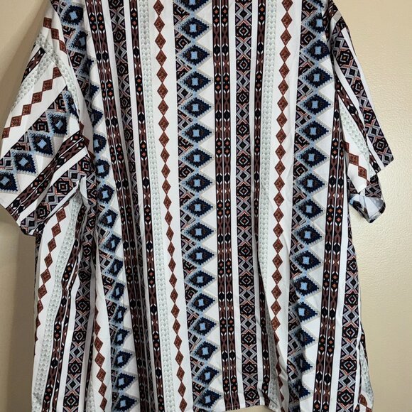 Women's Aztec 2 Piece Set - Picture 4 of 9
